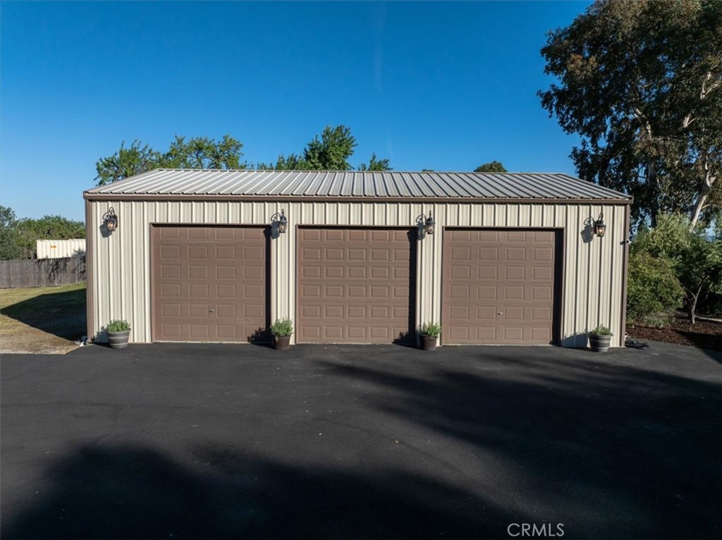 1015 Lost Springs, Paso Robles, CA 93446