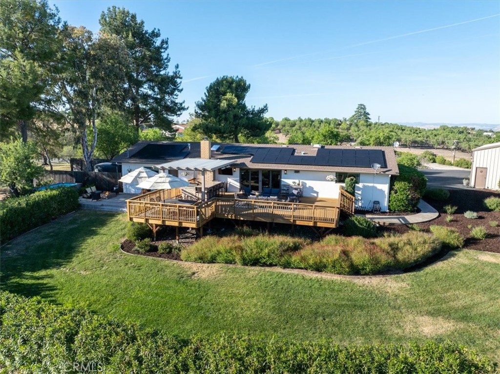 1015 Lost Springs, Paso Robles, CA 93446