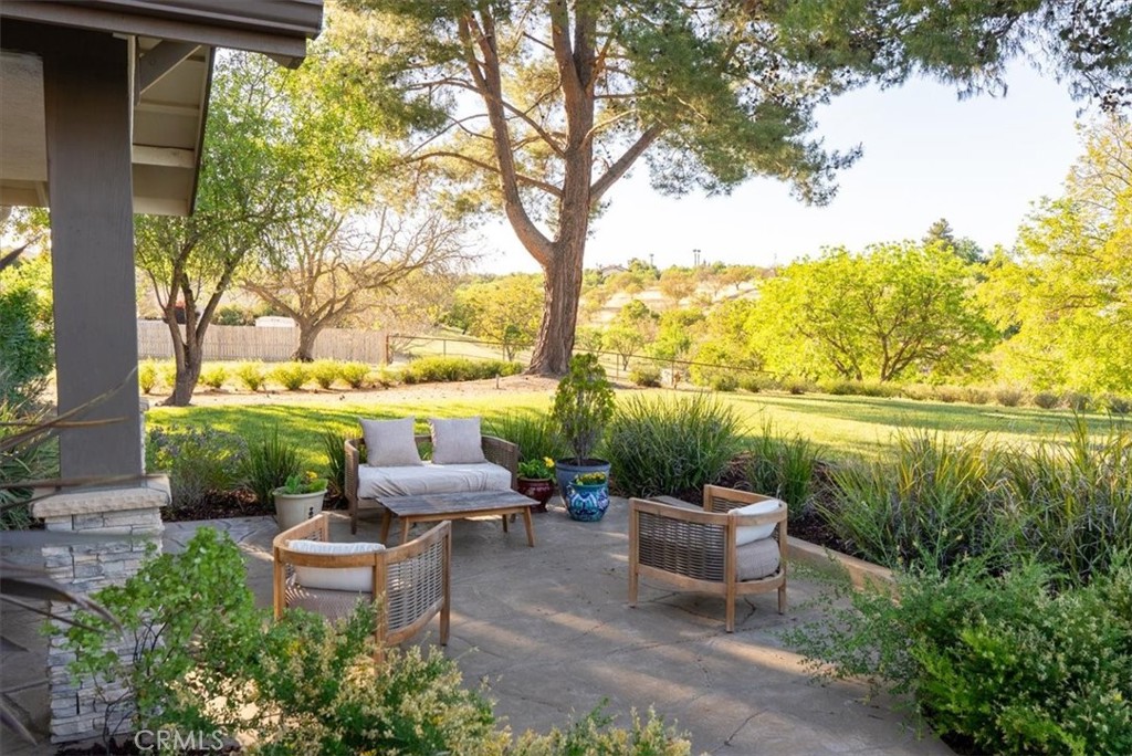 1015 Lost Springs, Paso Robles, CA 93446