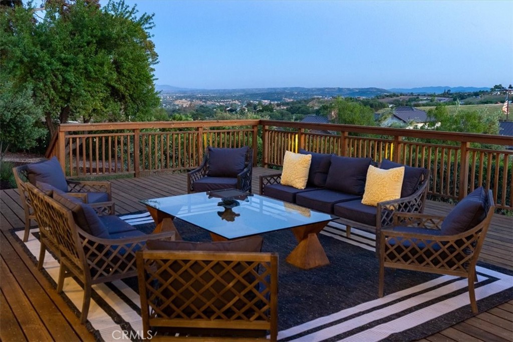 1015 Lost Springs, Paso Robles, CA 93446