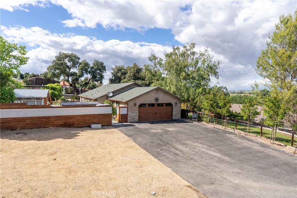4010 Traffic Way, Atascadero, CA 93422