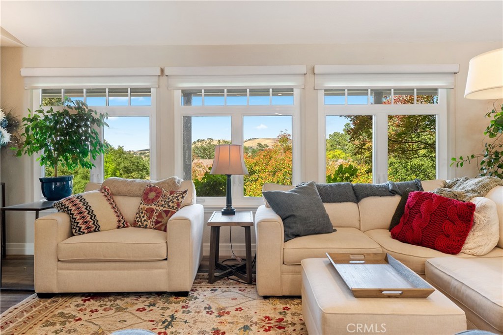 4010 Traffic Way, Atascadero, CA 93422