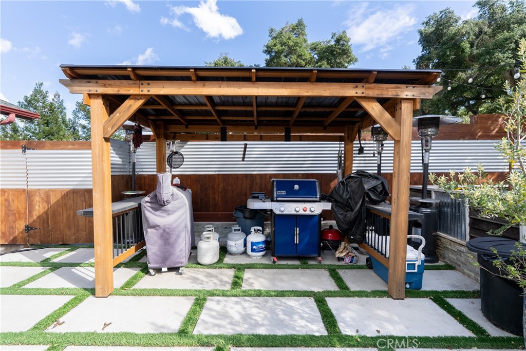 4010 Traffic Way, Atascadero, CA 93422