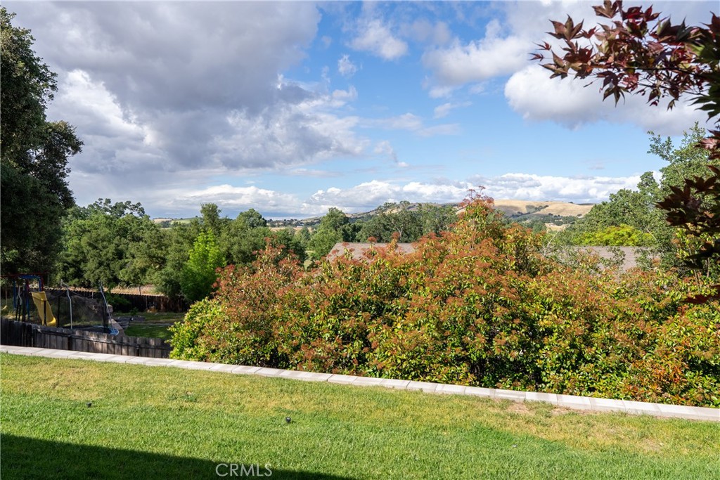 4010 Traffic Way, Atascadero, CA 93422