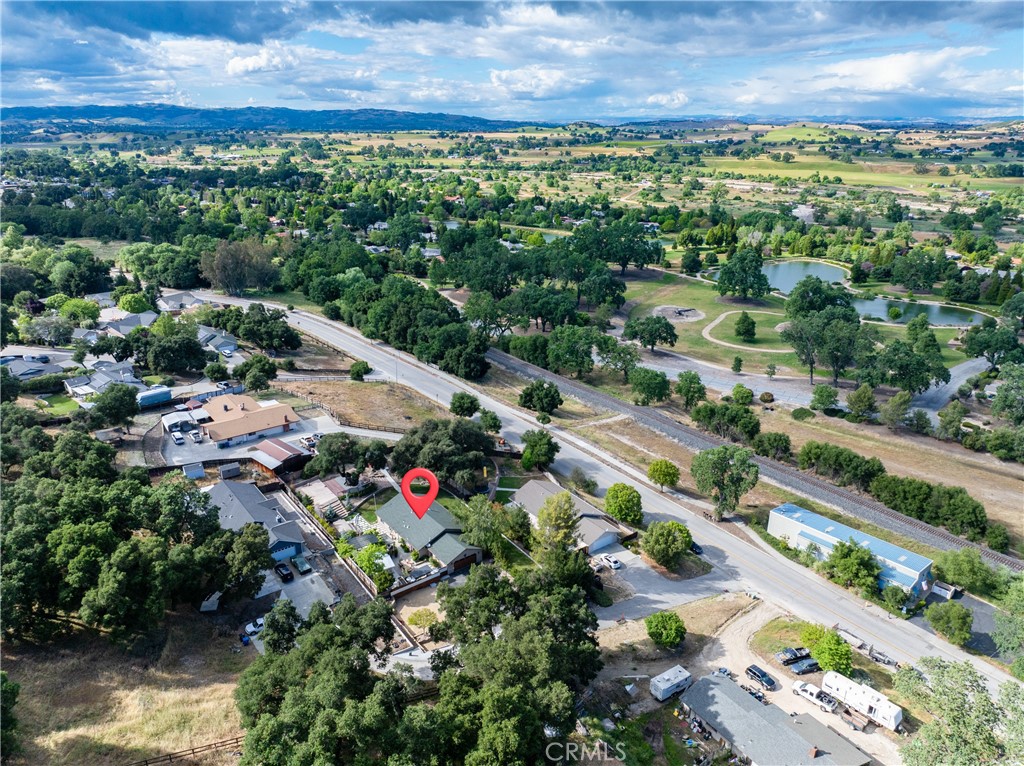 4010 Traffic Way, Atascadero, CA 93422