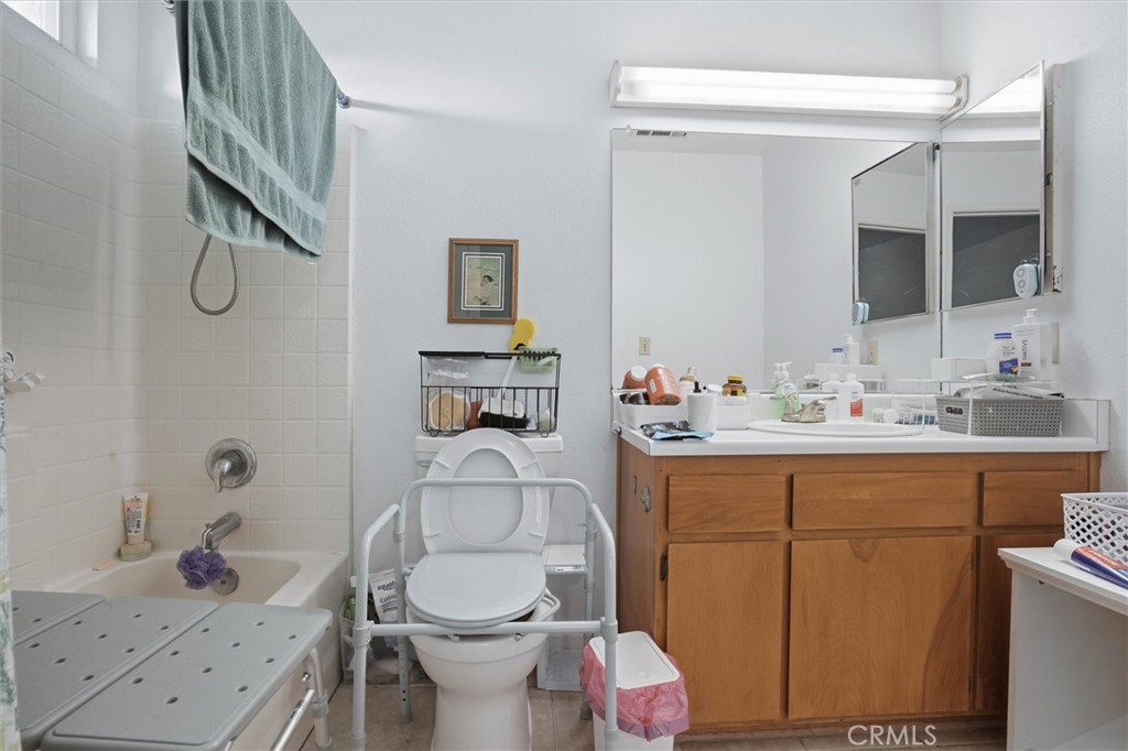 1035 Pioneer Trail, Paso Robles, CA 93446