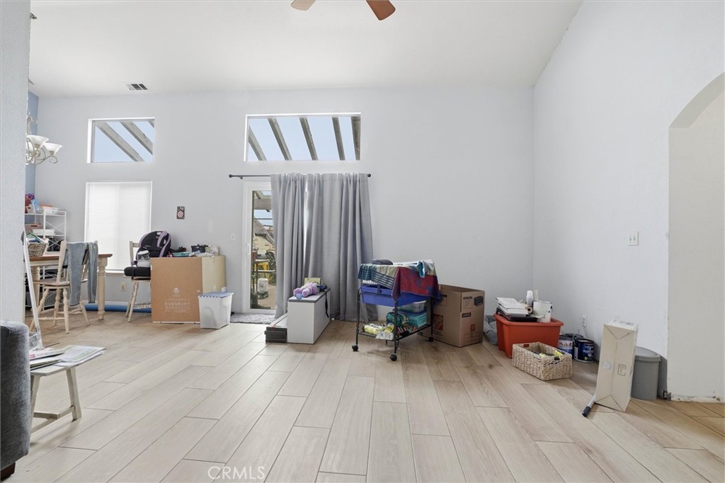 1035 Pioneer Trail, Paso Robles, CA 93446