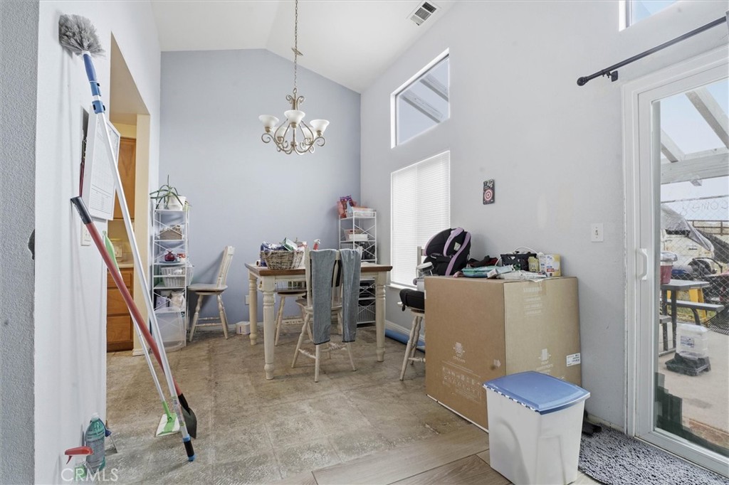 1035 Pioneer Trail, Paso Robles, CA 93446