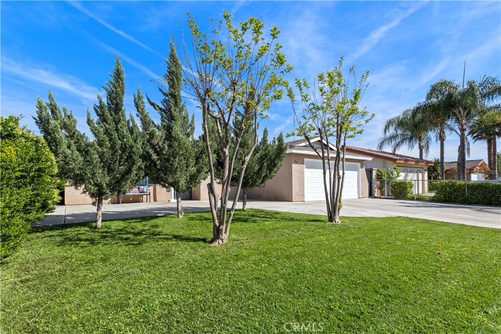 2214 Quincy, Delano, CA 93215