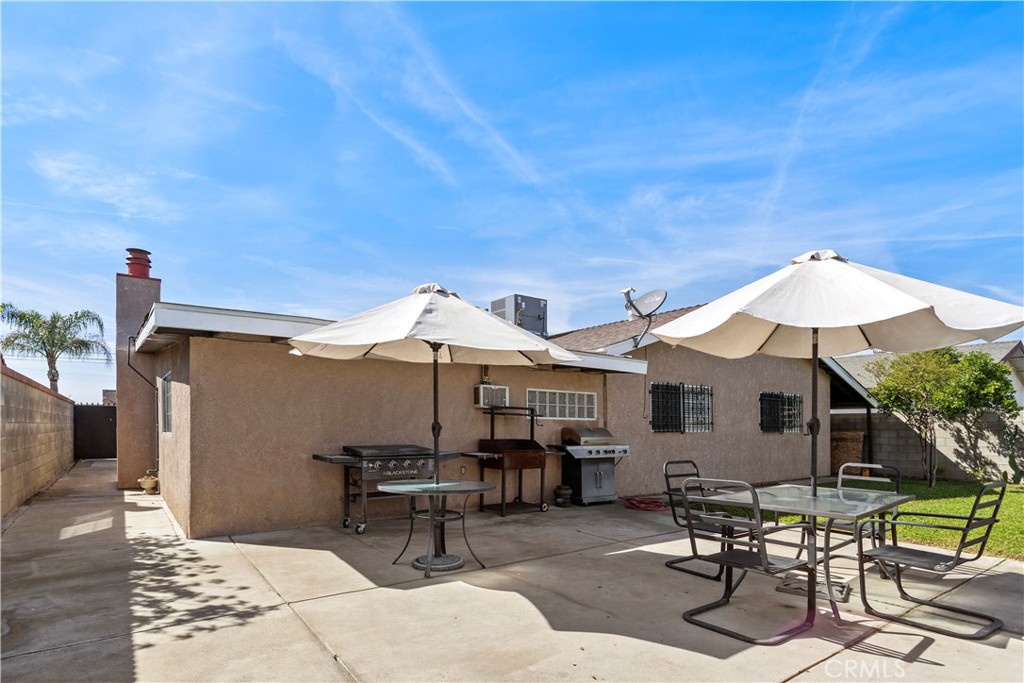 2214 Quincy, Delano, CA 93215