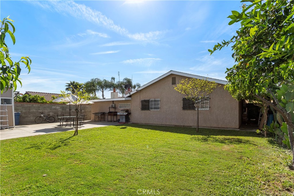 2214 Quincy, Delano, CA 93215