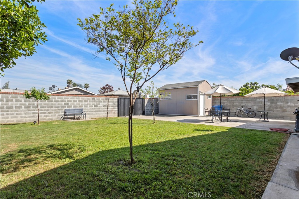 2214 Quincy, Delano, CA 93215
