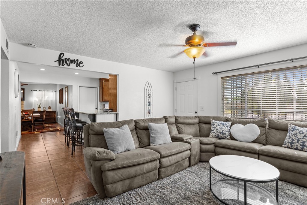 2214 Quincy, Delano, CA 93215