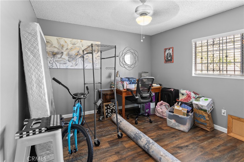 2214 Quincy, Delano, CA 93215