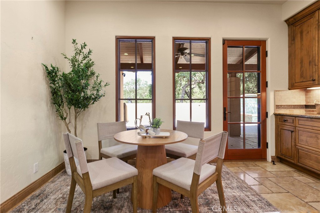 1661 Burnt Rock, Templeton, CA 93465