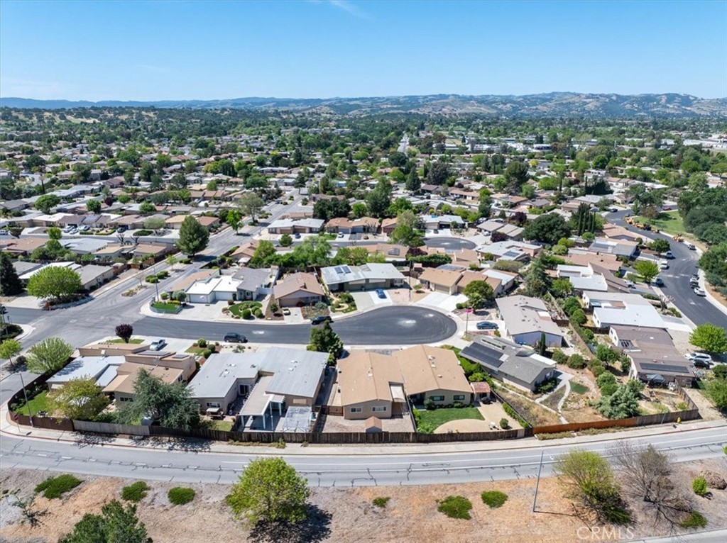 1736 Marigold, Paso Robles, CA 93446