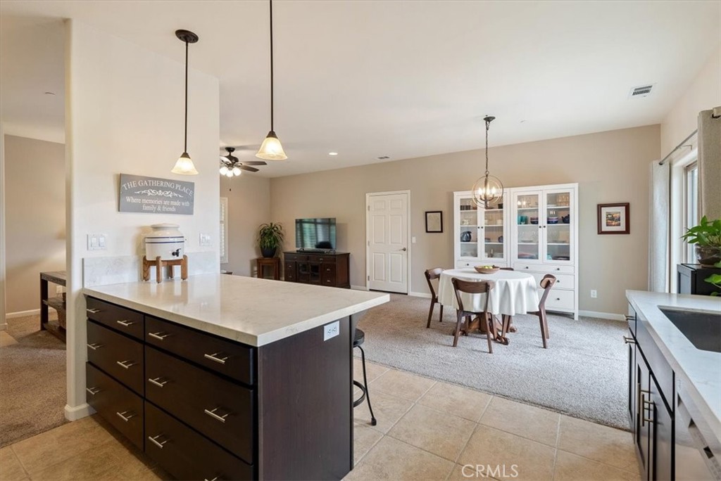 1280 Templeton Hills, Templeton, CA 93465