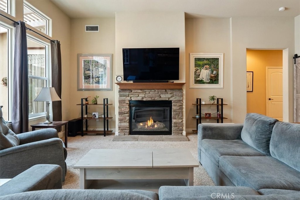 204 Victoria Ct, Paso Robles, CA 93446
