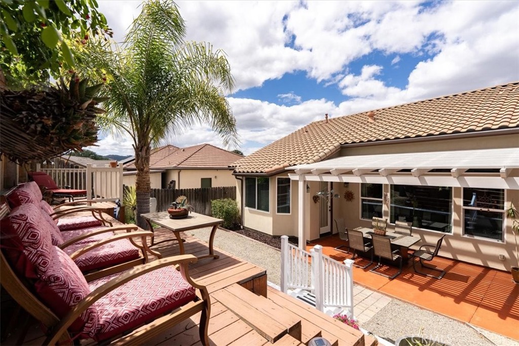 204 Victoria Ct, Paso Robles, CA 93446