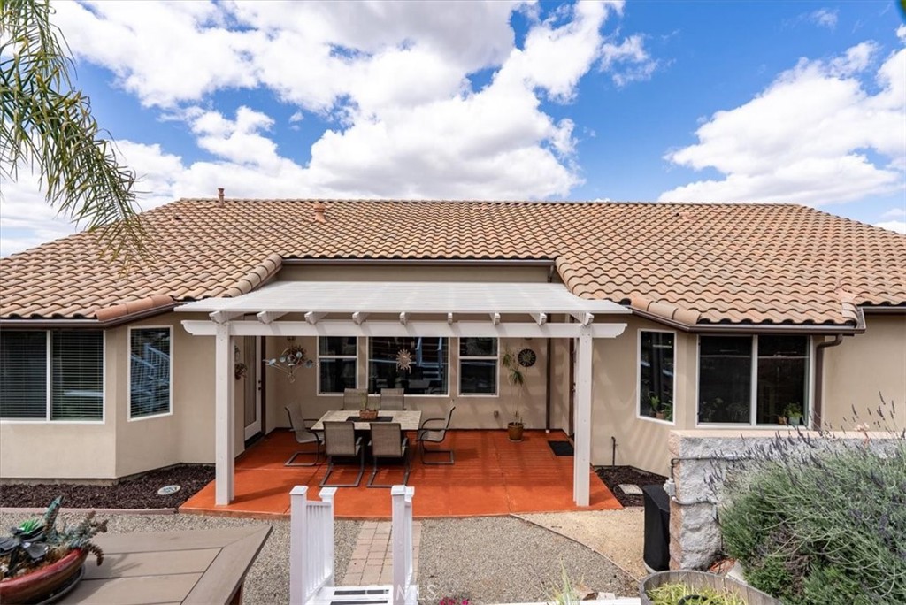 204 Victoria Ct, Paso Robles, CA 93446