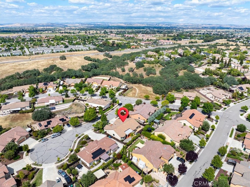 204 Victoria Ct, Paso Robles, CA 93446