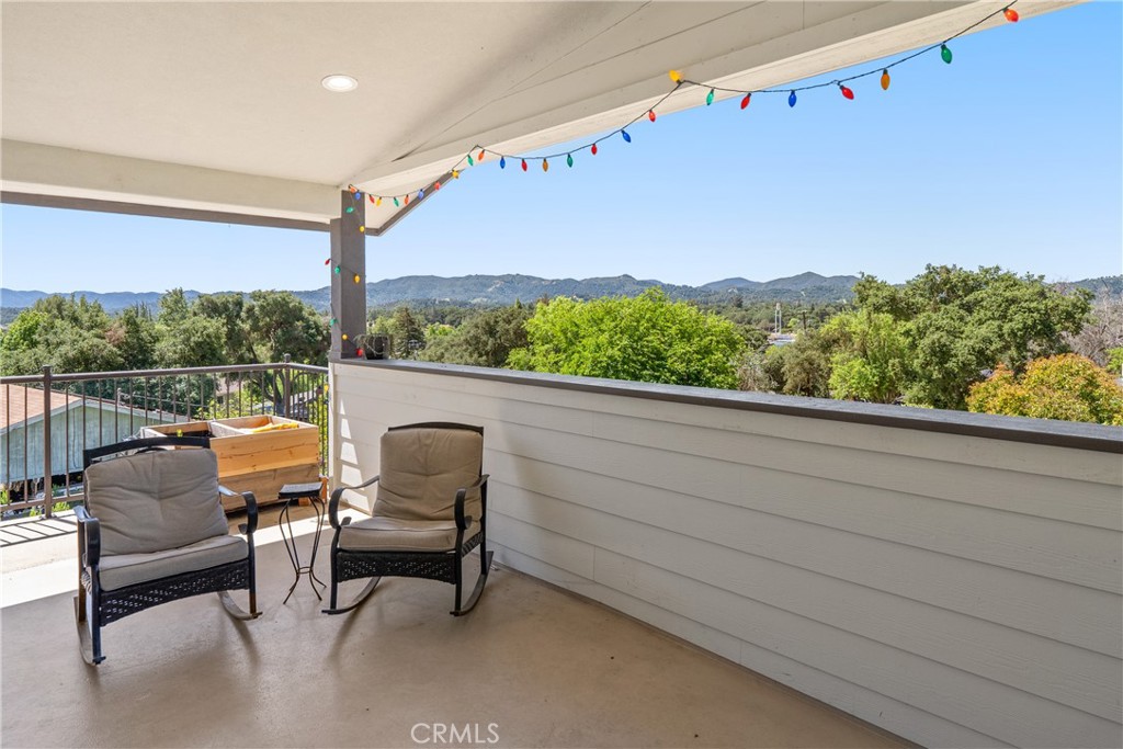 9755 Las Lomas, Atascadero, CA 93422