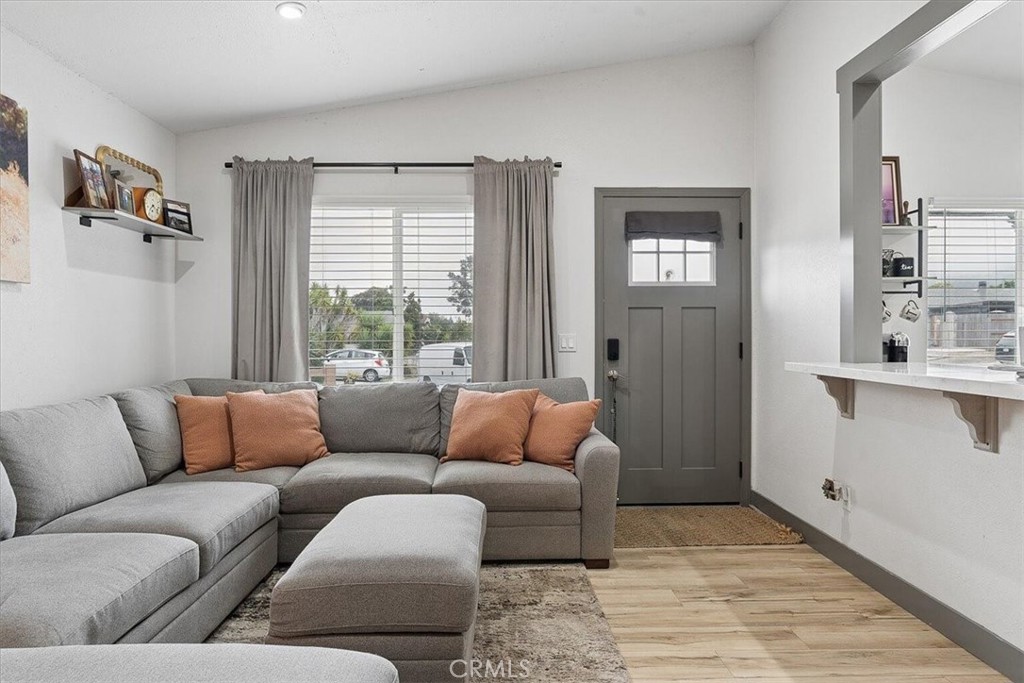 1082 Cortez Ct, San Luis Obispo, CA 93405