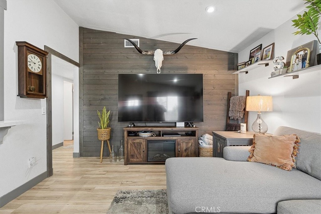 1082 Cortez Ct, San Luis Obispo, CA 93405