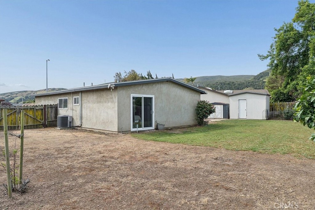 1082 Cortez Ct, San Luis Obispo, CA 93405