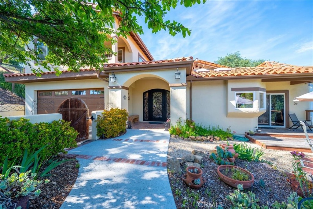 10662 Santa Ana Rd, Atascadero, CA 93422