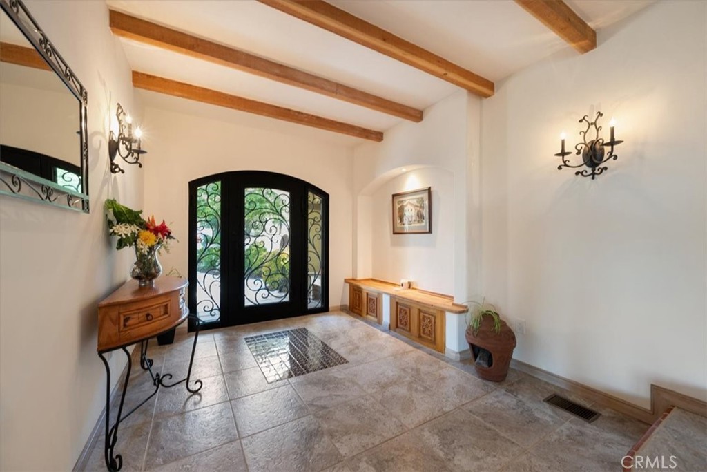 10662 Santa Ana Rd, Atascadero, CA 93422