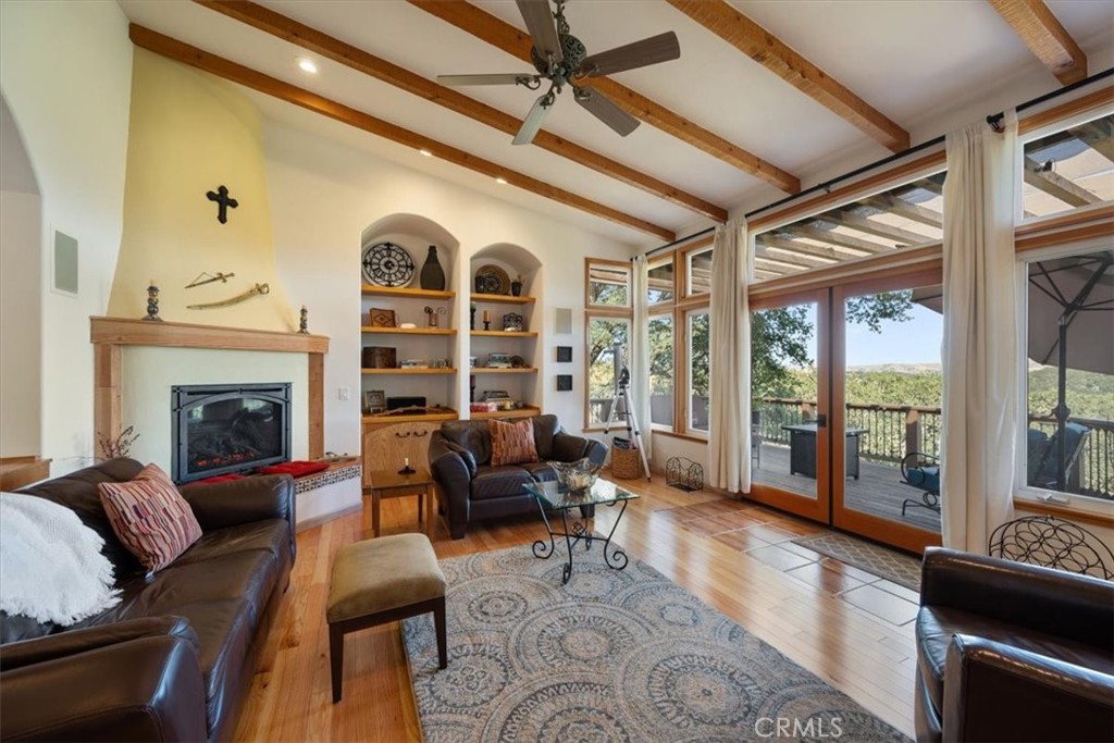 10662 Santa Ana Rd, Atascadero, CA 93422