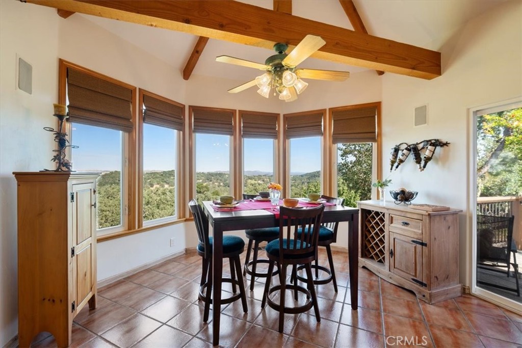 10662 Santa Ana Rd, Atascadero, CA 93422