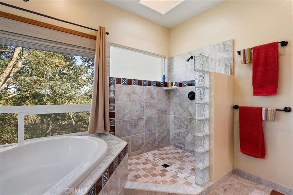 10662 Santa Ana Rd, Atascadero, CA 93422