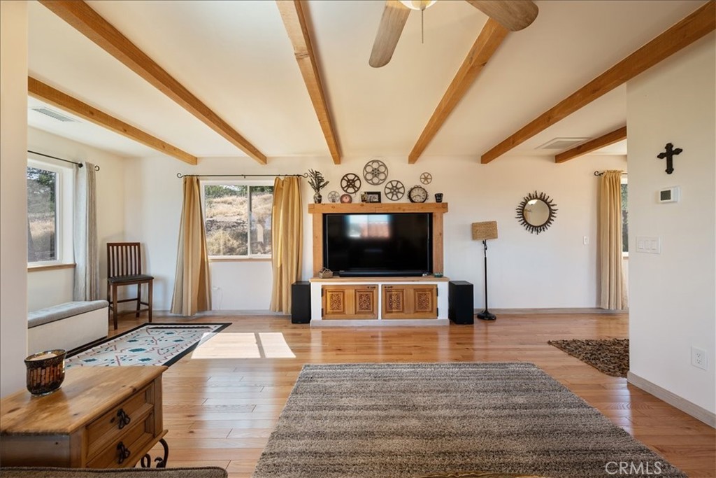 10662 Santa Ana Rd, Atascadero, CA 93422