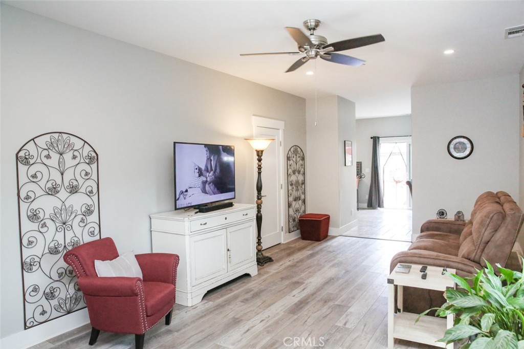 2806 Vine St, Paso Robles, CA 93446