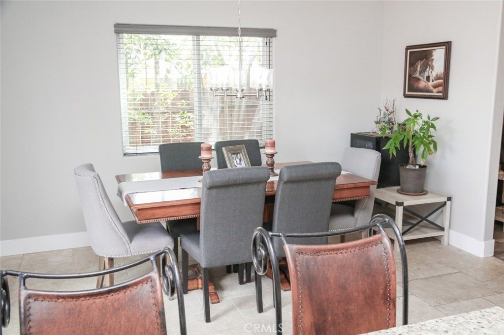 2806 Vine St, Paso Robles, CA 93446