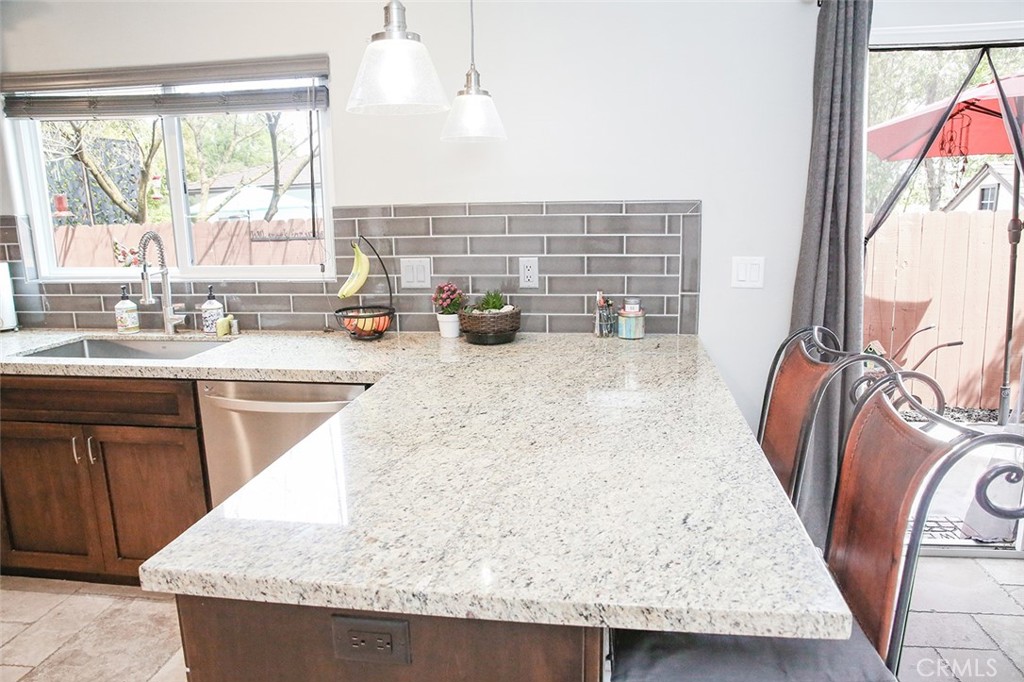 2806 Vine St, Paso Robles, CA 93446