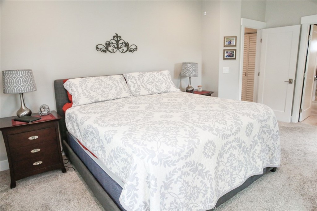 2806 Vine St, Paso Robles, CA 93446