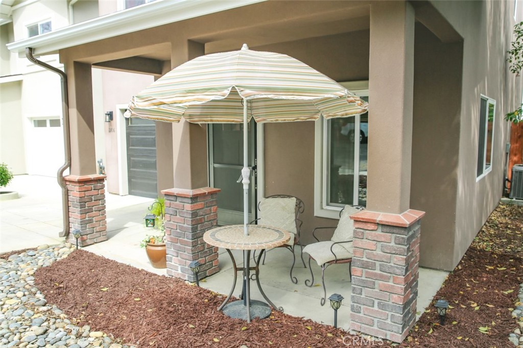 2806 Vine St, Paso Robles, CA 93446