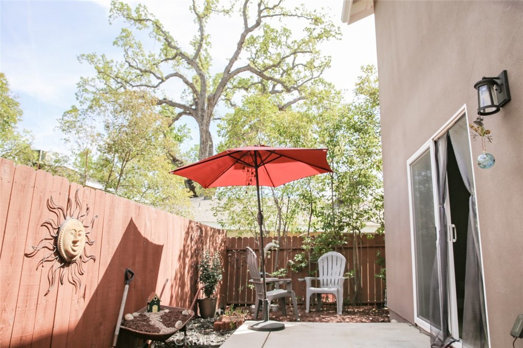 2806 Vine St, Paso Robles, CA 93446