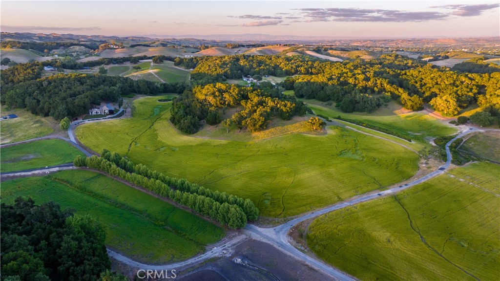 810 Dove Pond, Templeton, CA 93465