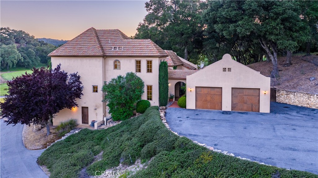 810 Dove Pond, Templeton, CA 93465