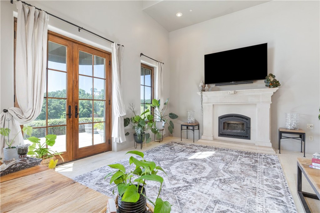 810 Dove Pond, Templeton, CA 93465