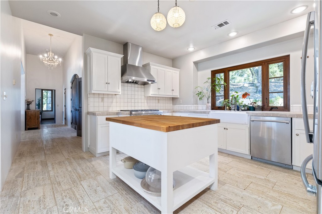 810 Dove Pond, Templeton, CA 93465