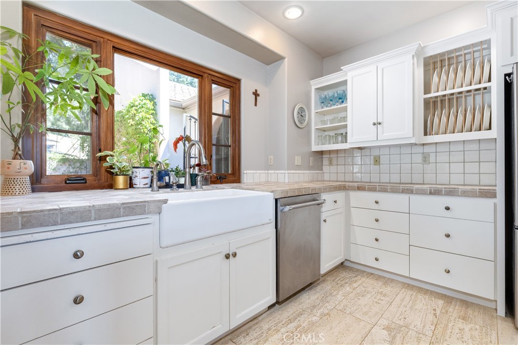 810 Dove Pond, Templeton, CA 93465