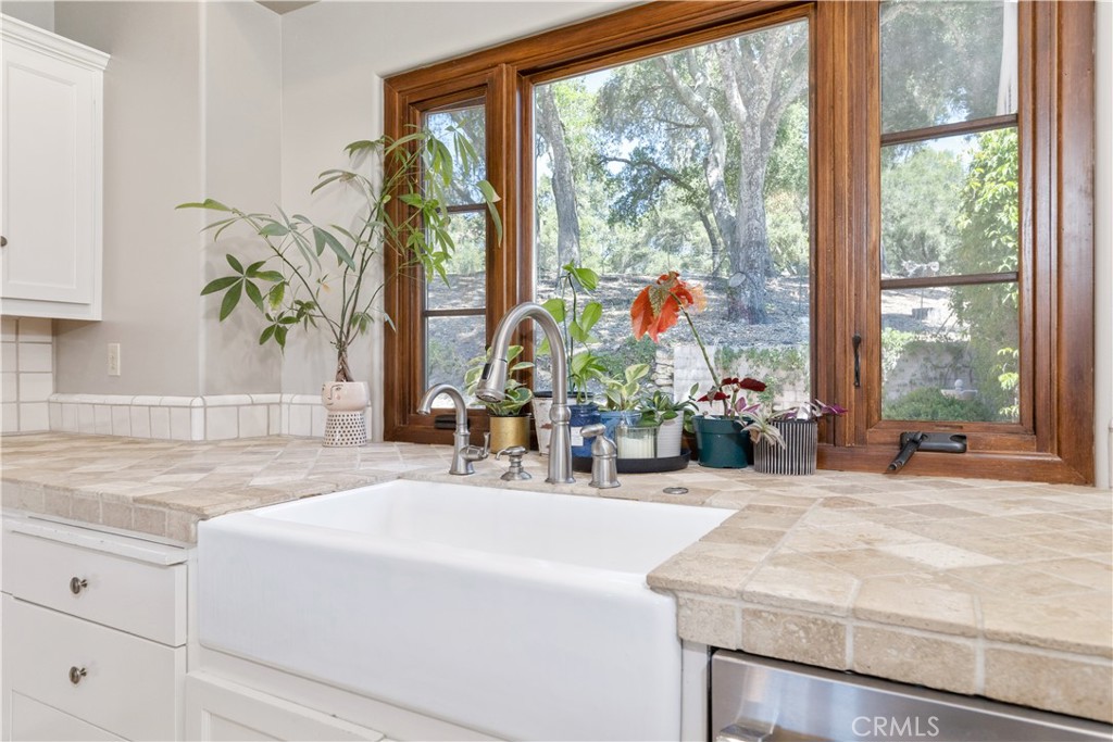 810 Dove Pond, Templeton, CA 93465