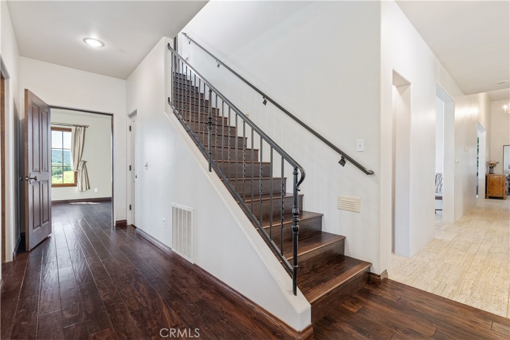 810 Dove Pond, Templeton, CA 93465