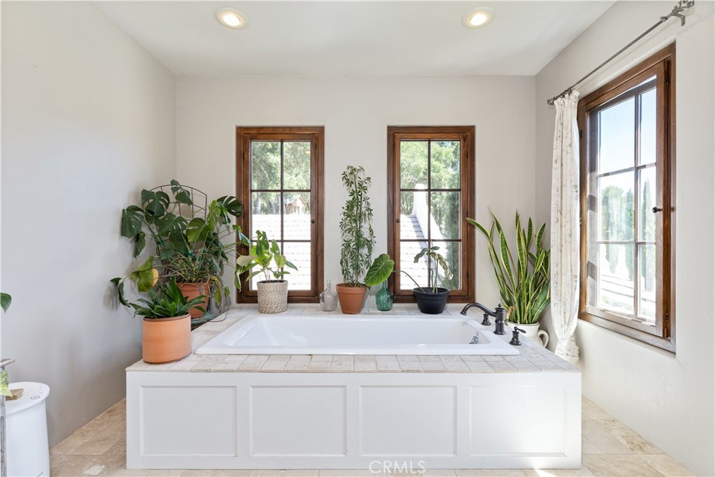 810 Dove Pond, Templeton, CA 93465