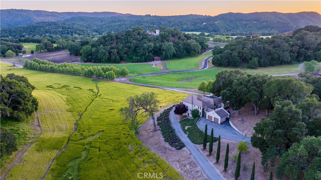 810 Dove Pond, Templeton, CA 93465